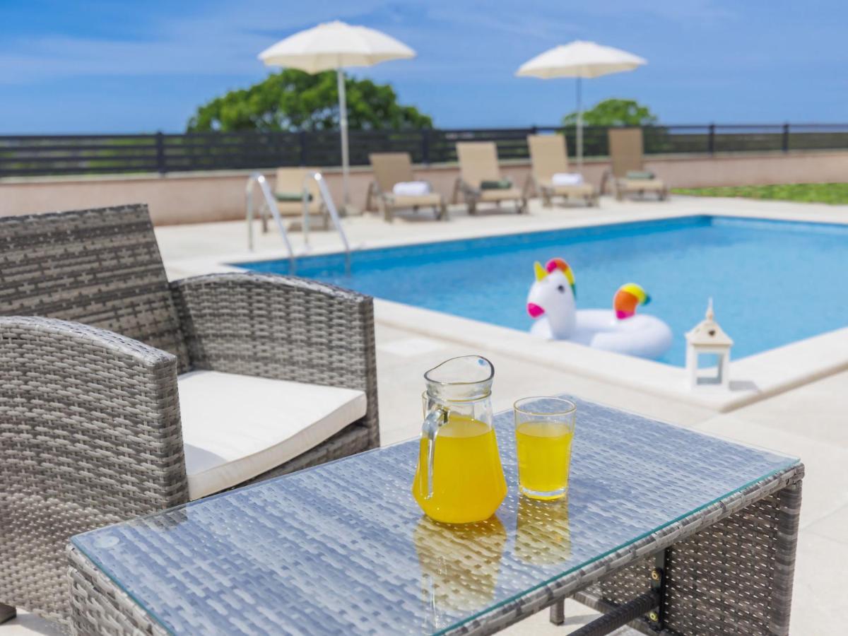 PUY Holiday Home Villa Dora By Interhome מראה חיצוני תמונה