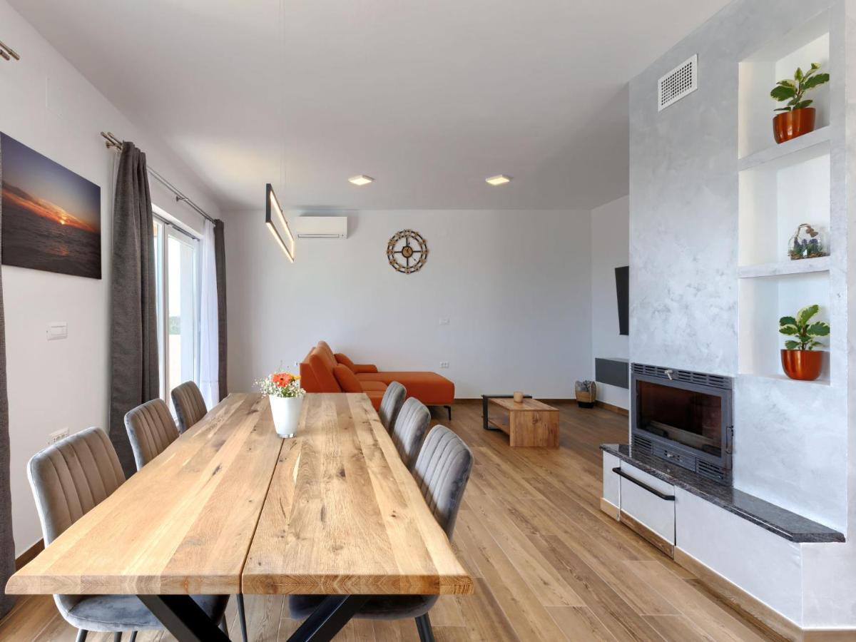 PUY Holiday Home Villa Dora By Interhome מראה חיצוני תמונה