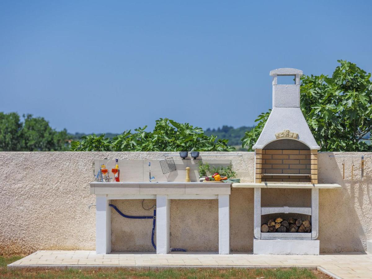 PUY Holiday Home Villa Dora By Interhome מראה חיצוני תמונה