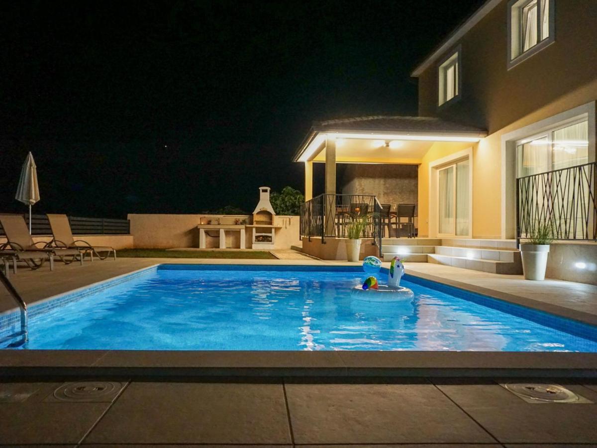 PUY Holiday Home Villa Dora By Interhome מראה חיצוני תמונה